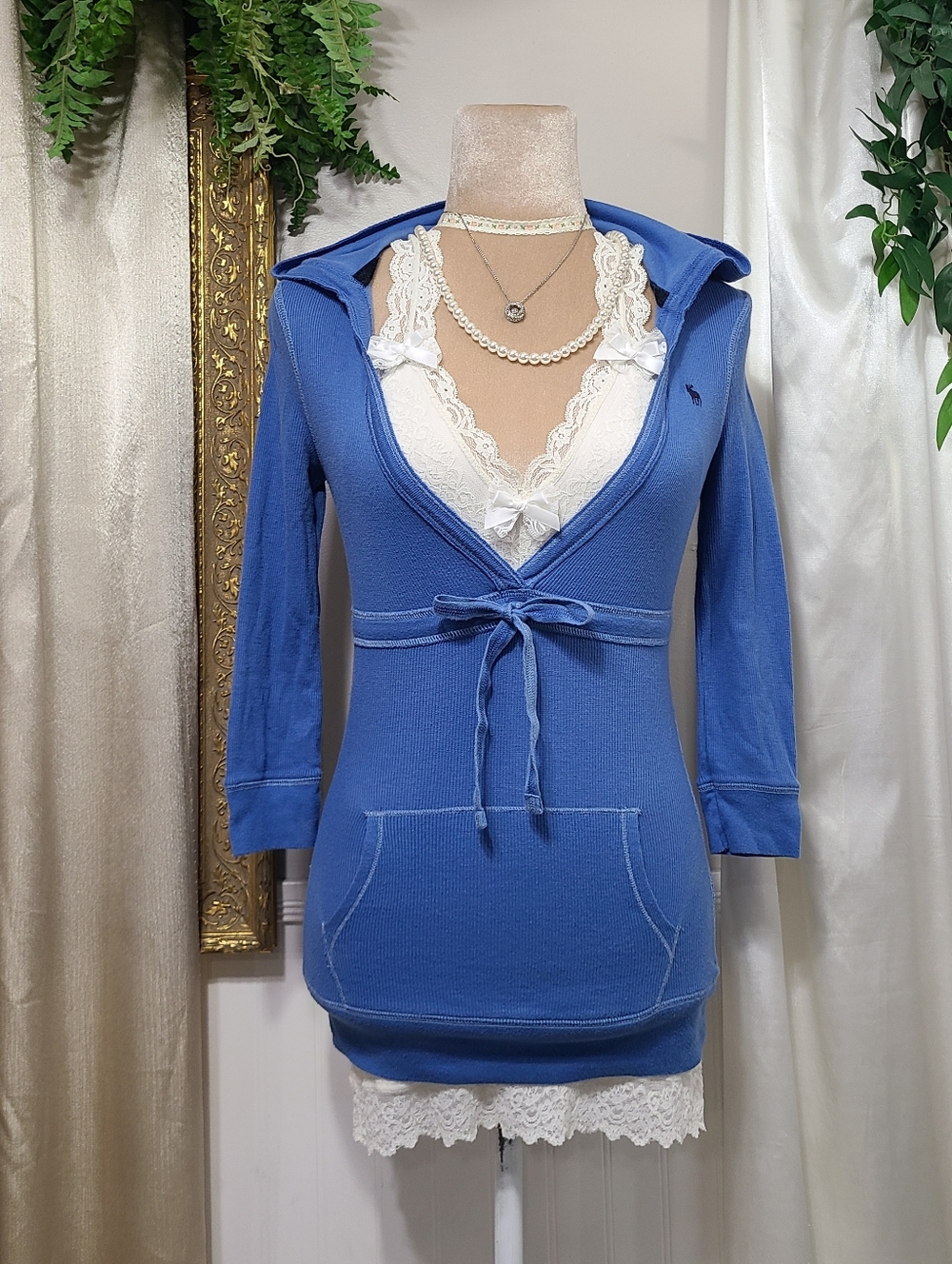 ♡ Y2K ♡ Abercrombie Blue V Neck Waist Tie Babydoll Top W/ Hood
